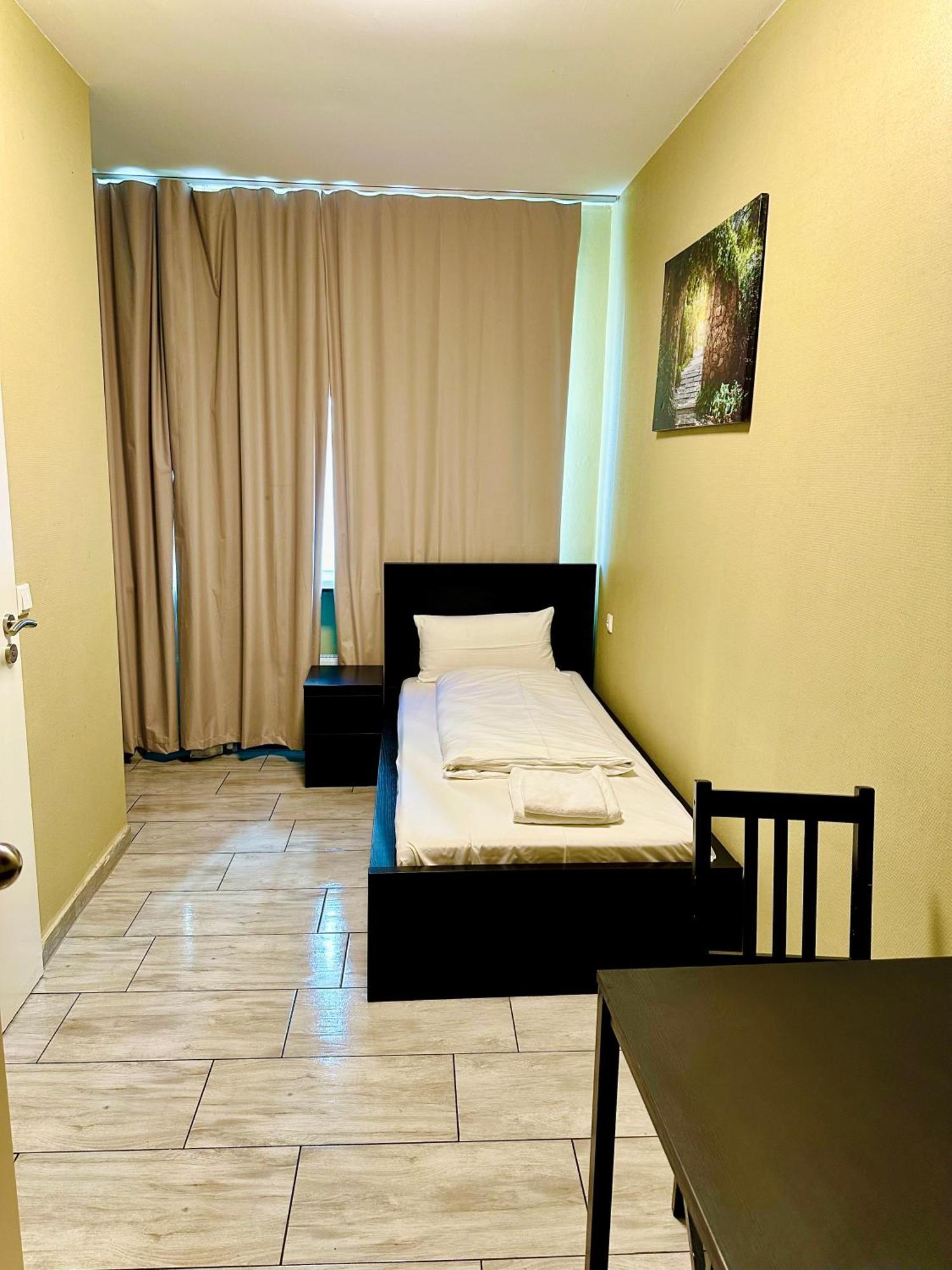 Hotel City Star Франкфурт-на-Майне Экстерьер фото